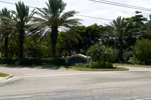 160 Yacht Club Way, Hypoluxo, FL 33462 - Photo 2