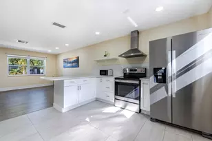 3914 Serubi Ave, Palm Springs, FL 33461 - Photo 10