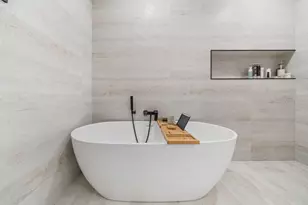 1640 Presidential Way, West Palm Beach, FL 33401 - Photo 14