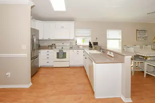 8209 Maidencane Pl, Port Saint Lucie, FL 34952 - Photo 10