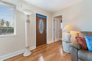 815 W Laird Dr, Jupiter, FL 33458 - Photo 6