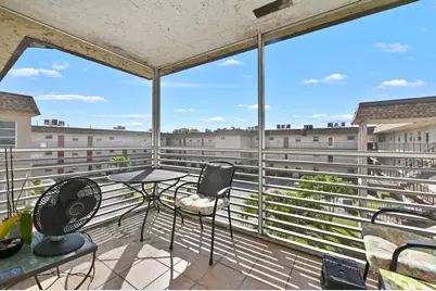 721 Lori Drive #313, Palm Springs, FL 33461 - Photo 2
