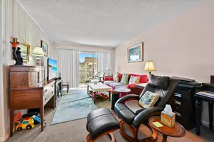 721 Lori Dr, Palm Springs, FL 33461 - Photo 10