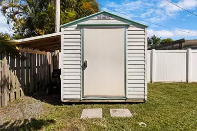 909 SE 16th Place, Deerfield Beach, FL 33441 - Photo 34