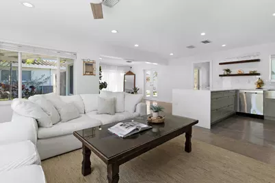 909 SE 16th Place, Deerfield Beach, FL 33441 - Photo 8