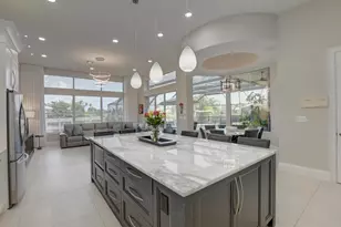 19211 N Creekshore Ct, Boca Raton, FL 33498 - Photo 4