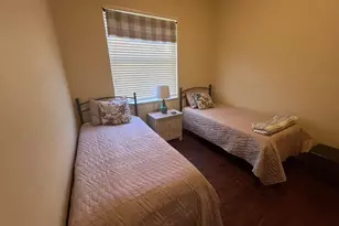 9201 Wentworth Ln, Port Saint Lucie, FL 34986 - Photo 18