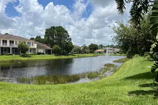 9201 Wentworth Ln, Port Saint Lucie, FL 34986 - Photo 12