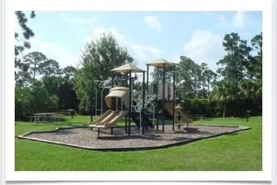 9201 Wentworth Lane, Port Saint Lucie, FL 34986 - Photo 30