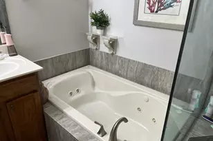 9201 Wentworth Ln, Port Saint Lucie, FL 34986 - Photo 16