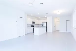 630 SE Lk Fls St, Port Saint Lucie, FL 34984 - Photo 4