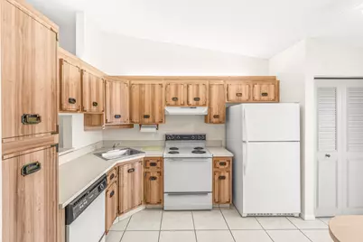 704 Sunny Pine Way #C, Greenacres, FL 33415 - Photo 10