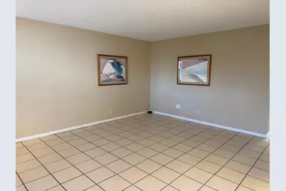 894 Flanders S, Delray Beach, FL 33484 - Photo 8