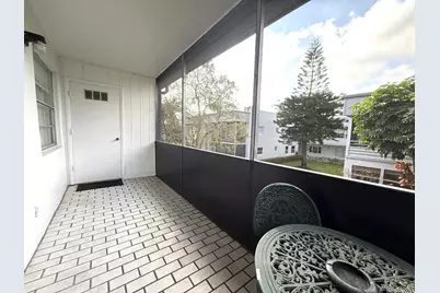 894 Flanders S, Delray Beach, FL 33484 - Photo 18