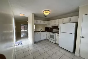 1490 Summit Run Cir, West Palm Beach, FL 33415 - Photo 2