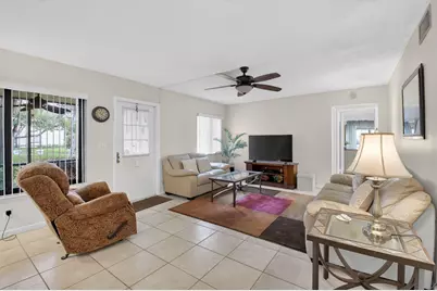 409 Pine Glen Lane #C-1, Greenacres, FL 33463 - Photo 6