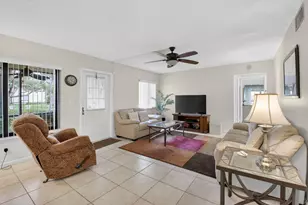 409 Pine Glen Ln, Greenacres, FL 33463 - Photo 6