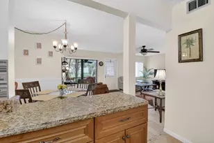 409 Pine Glen Ln, Greenacres, FL 33463 - Photo 14