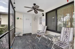 409 Pine Glen Ln, Greenacres, FL 33463 - Photo 4