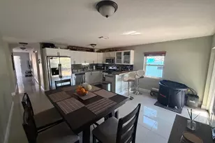 5928 Papaya Rd, West Palm Beach, FL 33413 - Photo 4