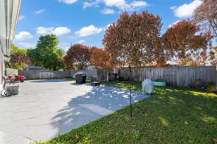 898 SW Curtis St, Port Saint Lucie, FL 34983 - Photo 30