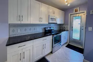 1116 Lake Terrace, Boynton Beach, FL 33426 - Photo 6