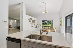 21024 Country Creek Dr, Boca Raton, FL 33428 - Photo 6