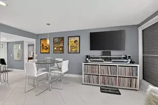 19987 Boca W Dr, Boca Raton, FL 33434 - Photo 10