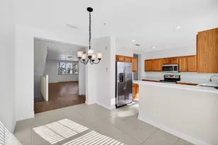 770 Millbrae Ct, West Palm Beach, FL 33401 - Photo 12