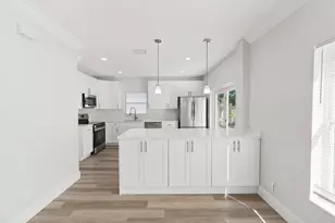 31 Swallow Dr, Boynton Beach, FL 33436 - Photo 8