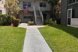 750 Burgundy P, Delray Beach, FL 33484 - Photo 4