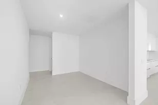 220 Lake Shore Dr, Lake Park, FL 33403 - Photo 12