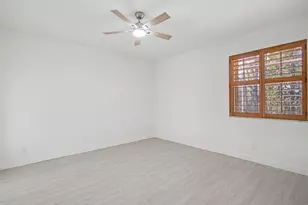 1331 SW Greens Pointe Way, Palm City, FL 34990 - Photo 10