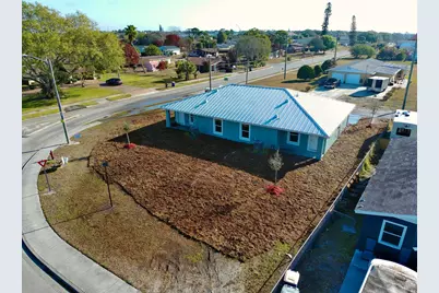 1795 N 16th Court, Fort Pierce, FL 34950 - Photo 4