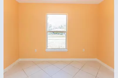 1718 SE Aires Lane, Port Saint Lucie, FL 34984 - Photo 10
