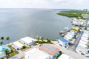 10751 S Ocean Dr, Jensen Beach, FL 34957 - Photo 6