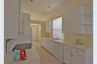 200 S Hampton Drive, Jupiter, FL 33458 - Photo 8