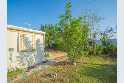 335 NE Tropicalia Lane, Jensen Beach, FL 34957 - Photo 26