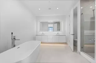 220 Lake Shore Dr, Lake Park, FL 33403 - Photo 10