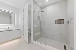 220 Lake Shore Dr, Lake Park, FL 33403 - Photo 16