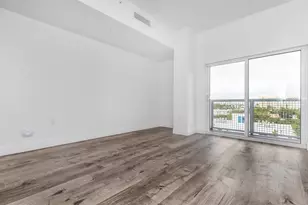 39 NW 7th Ave, Miami, FL 33128 - Photo 4