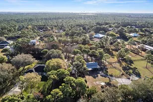 7251 Gullotti Pl, Port Saint Lucie, FL 34952 - Photo 70