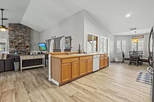 7251 Gullotti Pl, Port Saint Lucie, FL 34952 - Photo 28