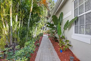 2476 NW 66th Dr, Boca Raton, FL 33496 - Photo 4