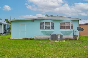 8 Brisa Ln, Port Saint Lucie, FL 34952 - Photo 30