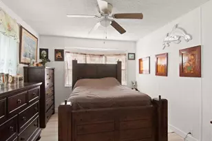 8 Brisa Ln, Port Saint Lucie, FL 34952 - Photo 12