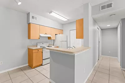 10354 Fox Trail Rd S. #1509, Royal Palm Beach, FL 33411 - Photo 8