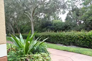 10354 Fox Trail Rd S, Royal Palm Beach, FL 33411 - Photo 2