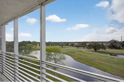 3507 Oaks Way #501, Pompano Beach, FL 33069 - Photo 10