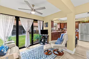 9885 Clusia Tree Dr, Boynton Beach, FL 33436 - Photo 10